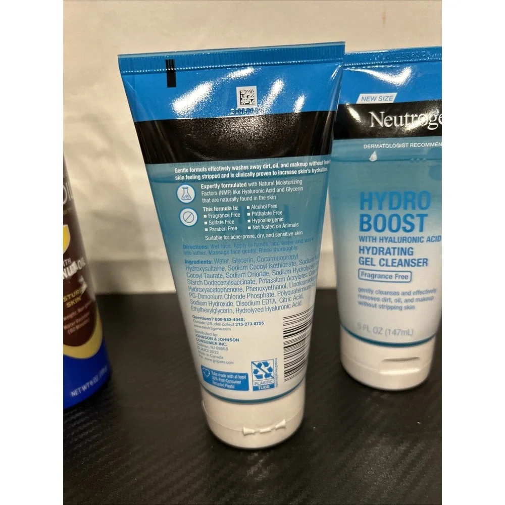 2 NEUTROGENA Hydro Boost Hydrating Gel Cleansers Fragrance Free
